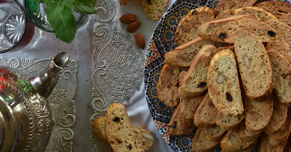 Fekkas Recipe: A Moroccan Cookie with Almonds