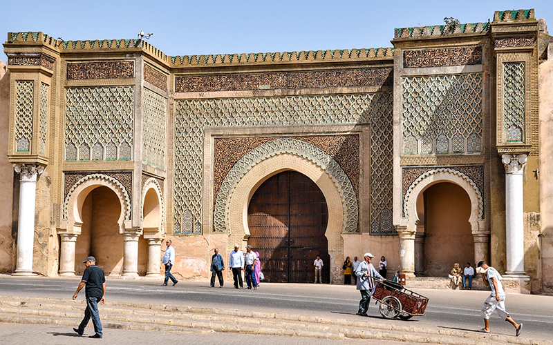 La Bab Mansour, rue Dar Smen, Meknès, Maroc.
